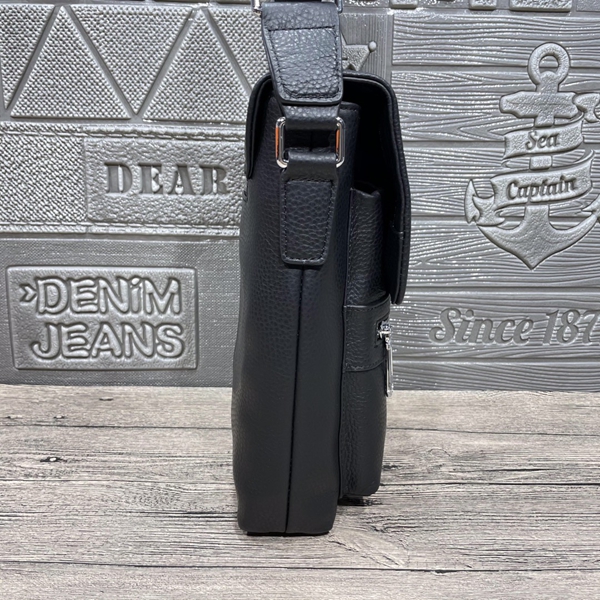 スーパーコピーブランドバッグ側面デザイン